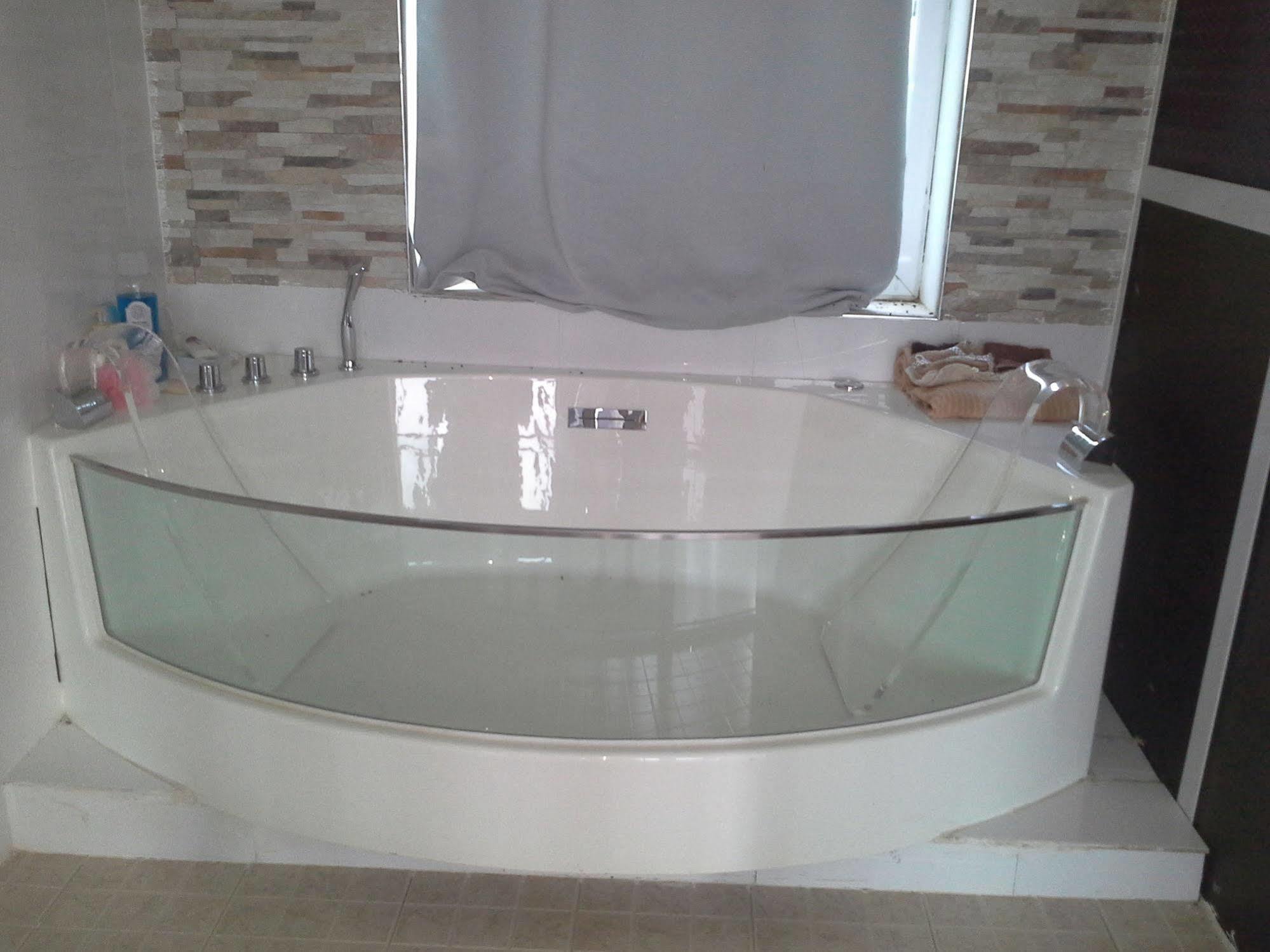 Volta Hotel Akosombo Bagian luar foto